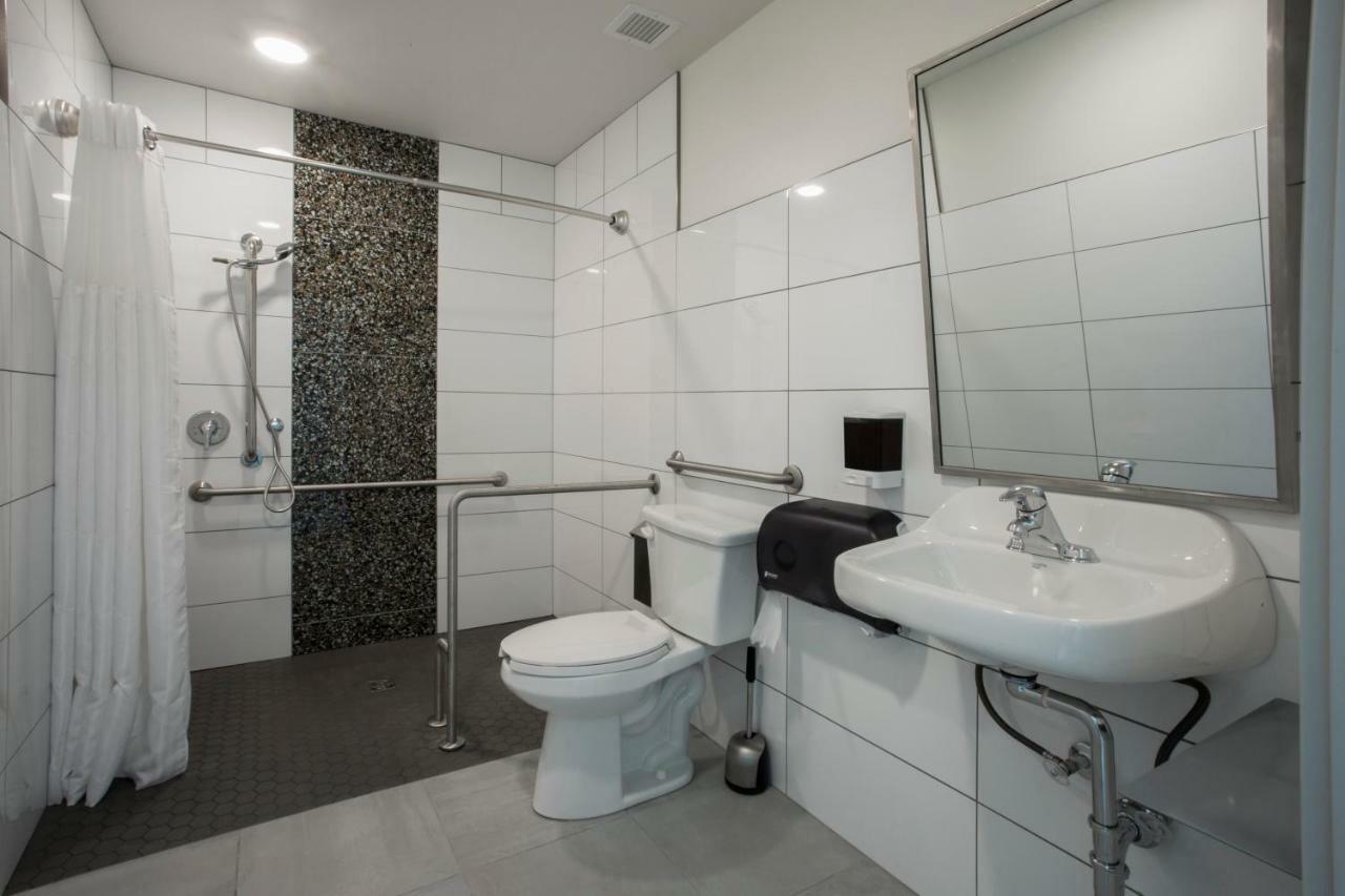 Canmore Downtown Hostel מראה חיצוני תמונה